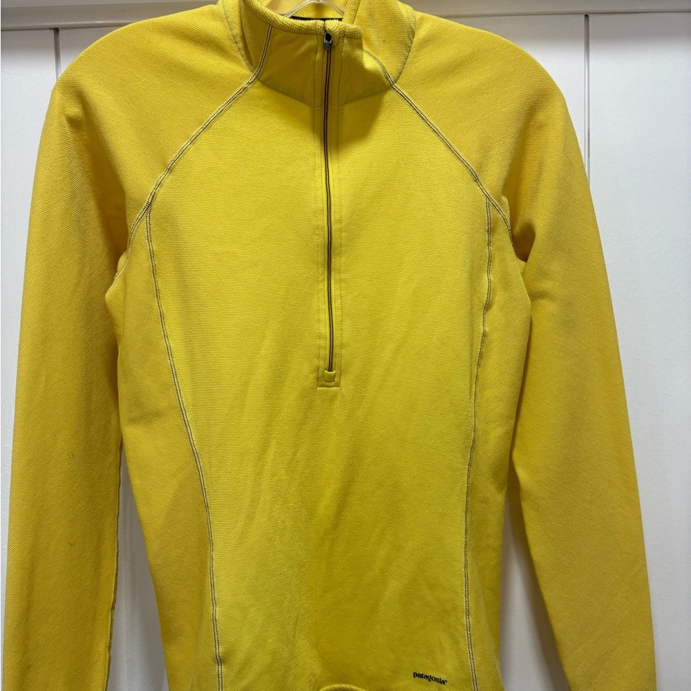 Patagonia Yellow Long Sleeve Shirt size medium